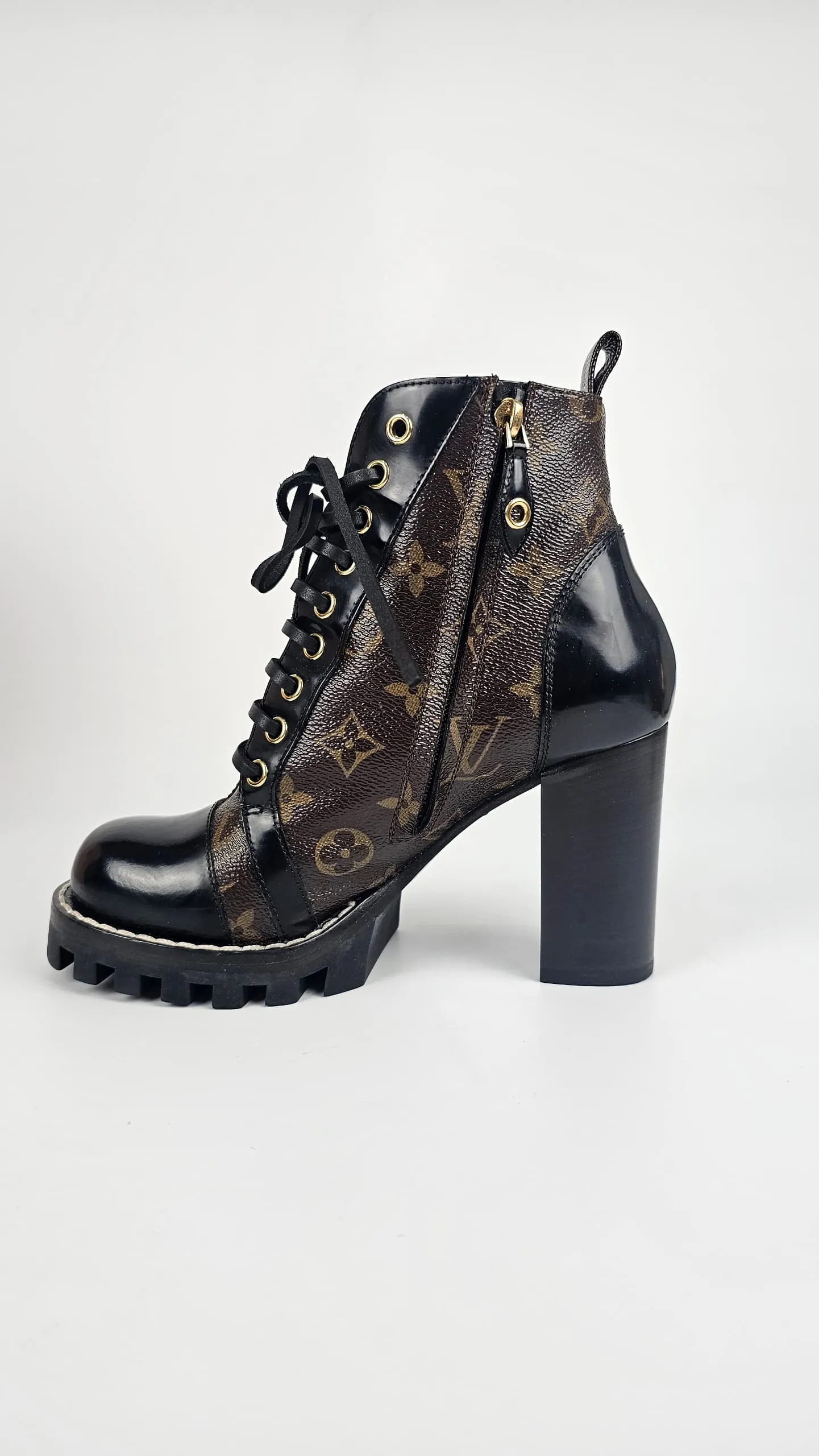 1A2Y80 Star Trail Ankle Boots MA 1107