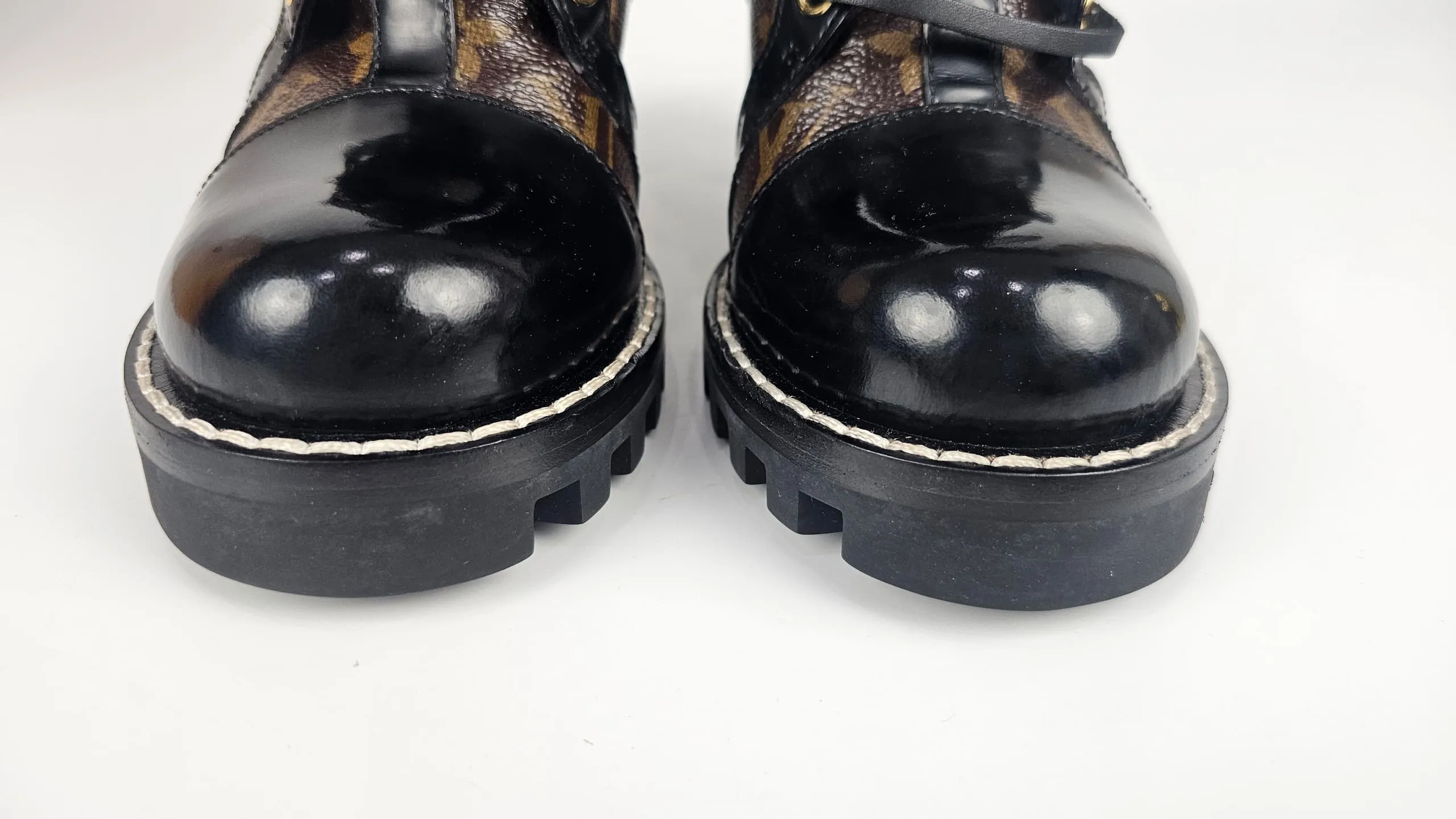 1A2Y80 Star Trail Ankle Boots MA 1107