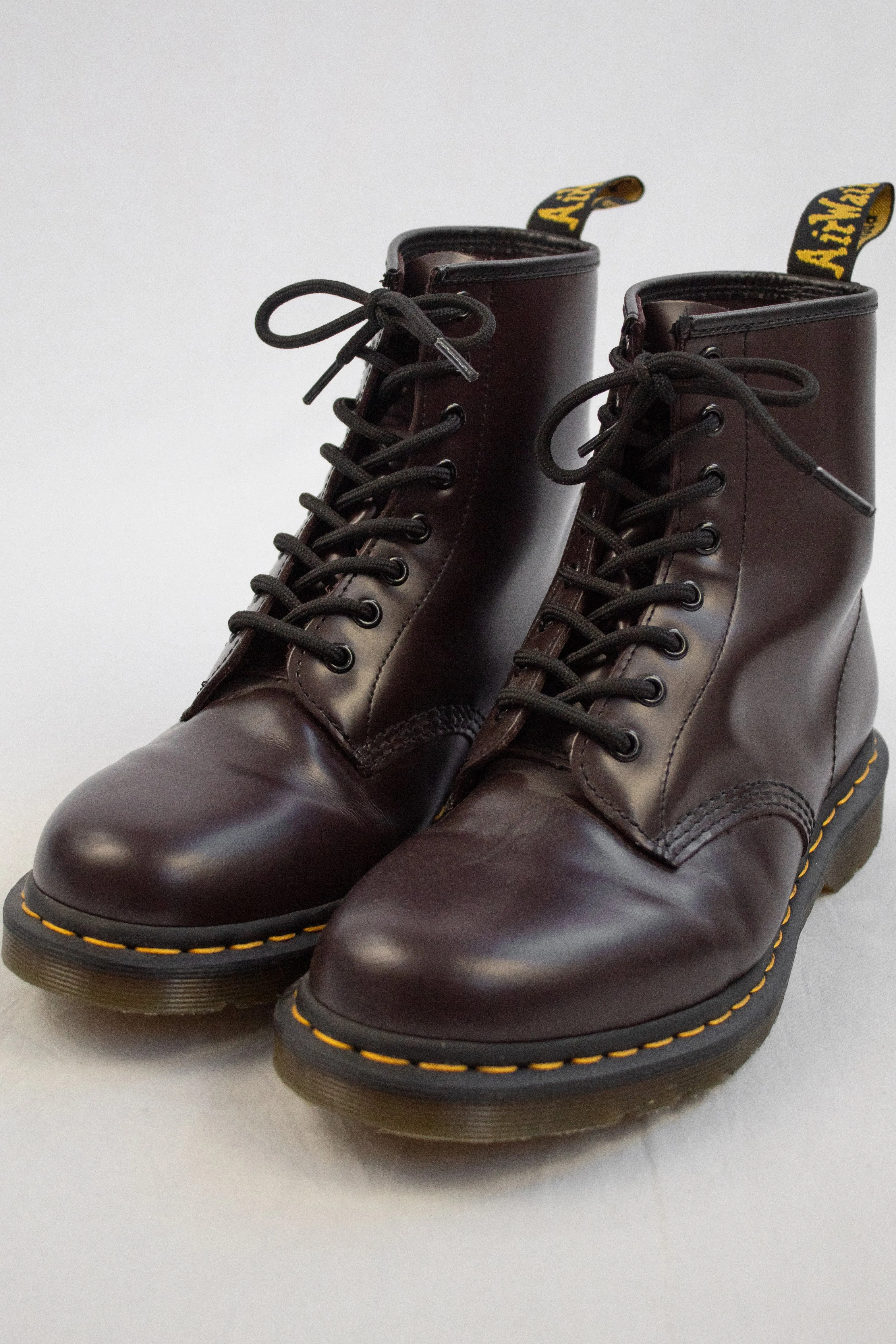 Dr. Martens - 8-Up Boots