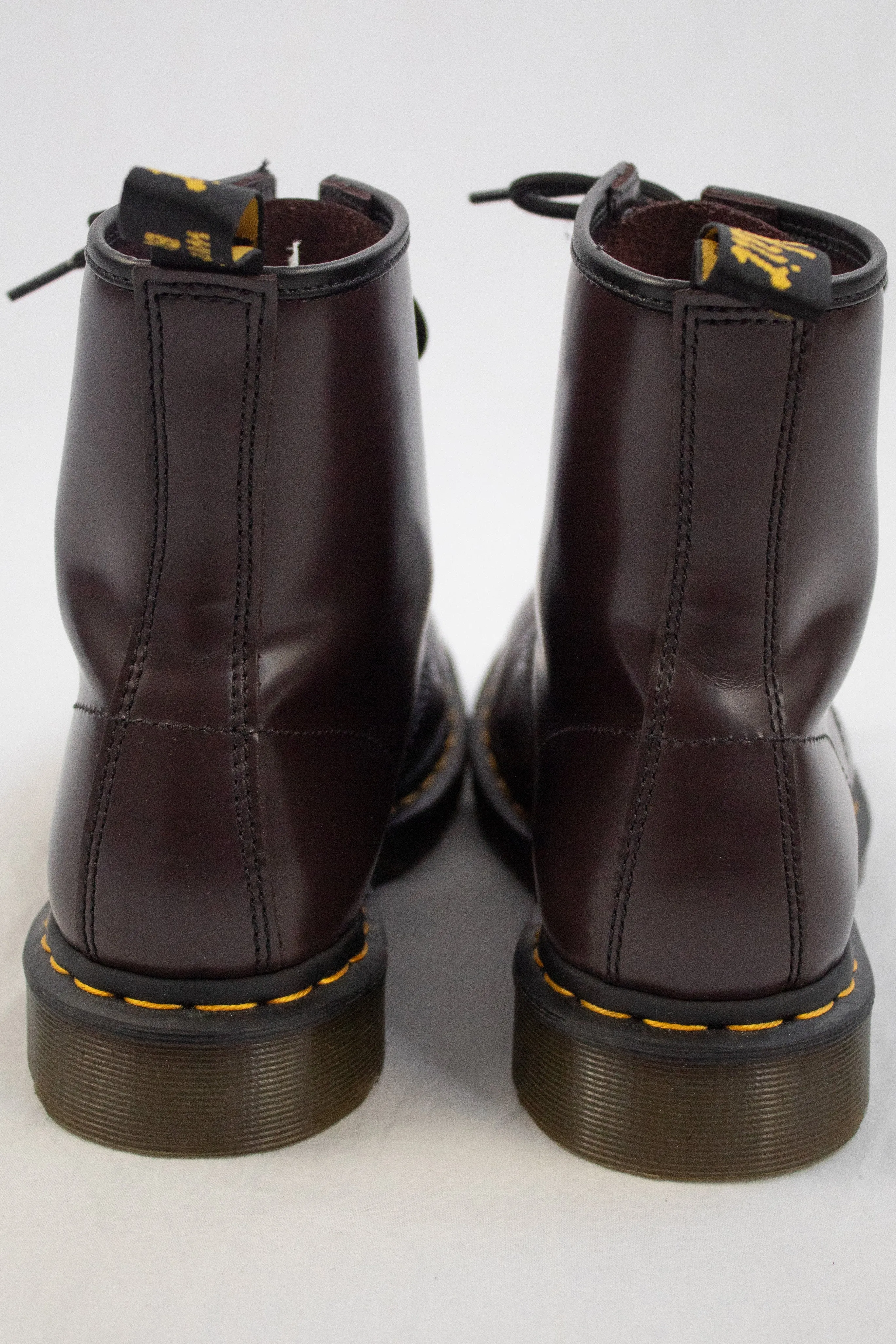 Dr. Martens - 8-Up Boots