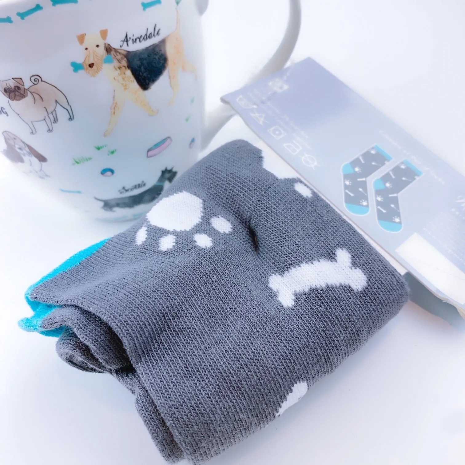 Milly Green British Design Debonair Dogs Coffee Mug Tea Cup With Sock Set