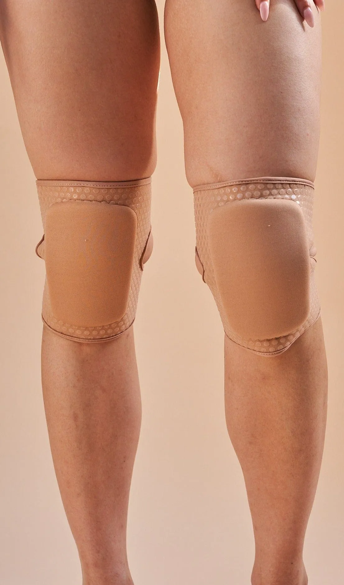 Velcro Sticky Grip Knee Pads Nude