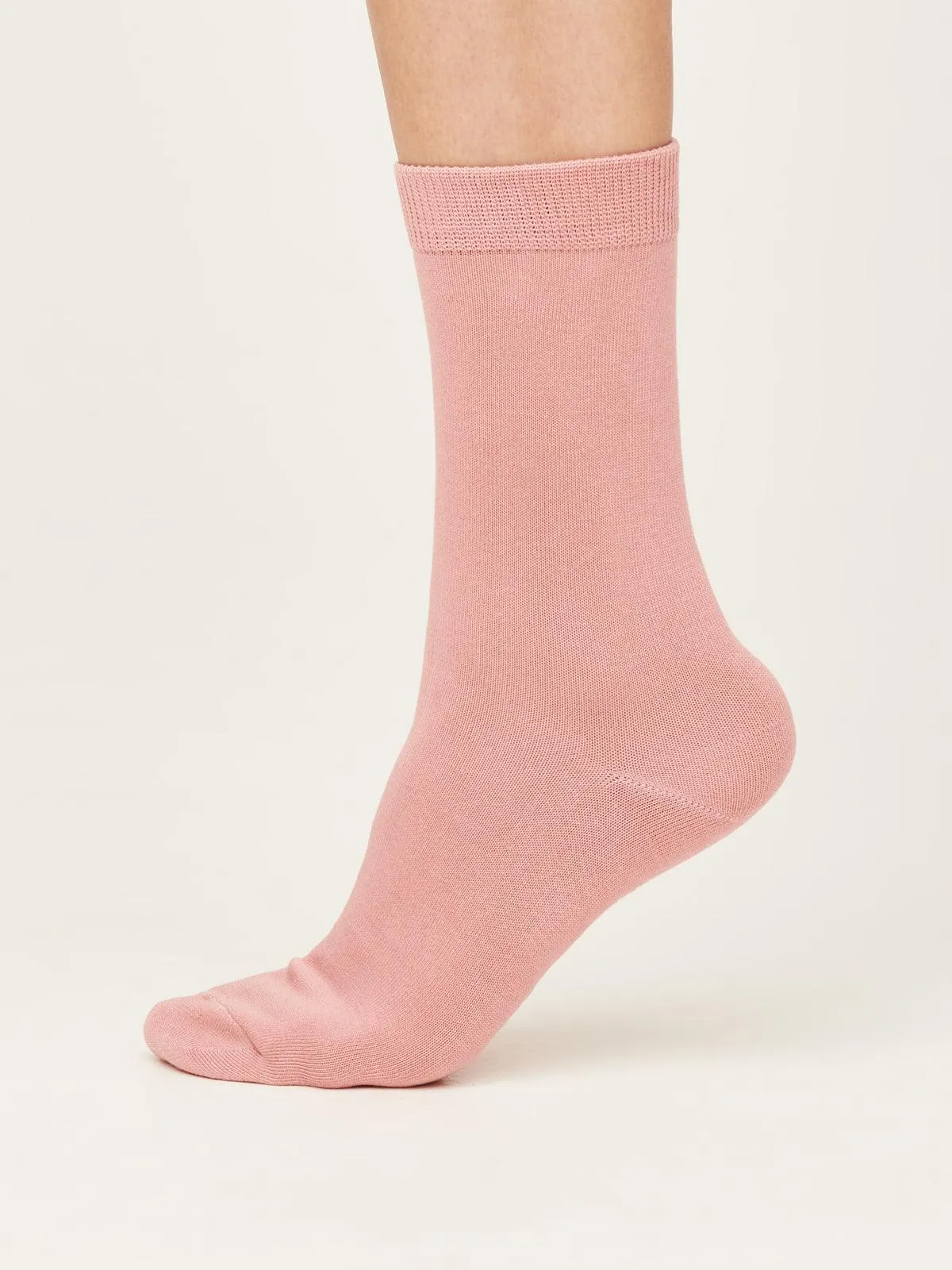 Women's Pastel Rainbow Bamboo 7 Pack Sock Box